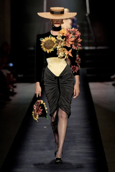 Look 23